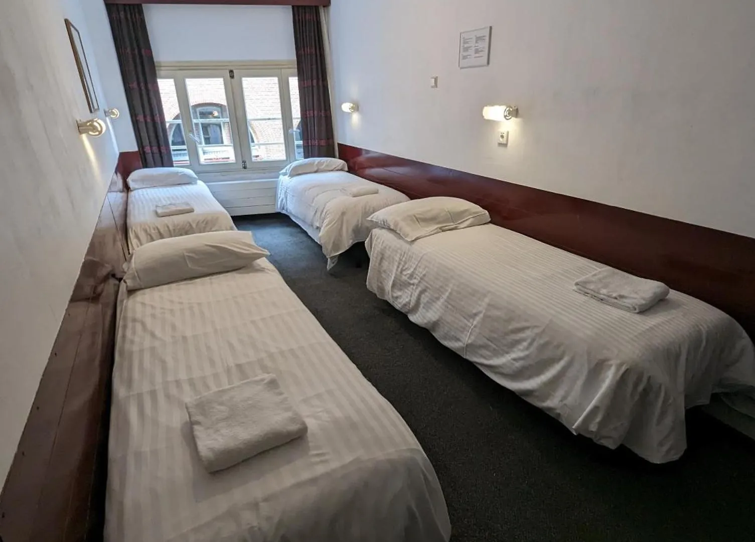 Budget Hotel Ben Амстердам