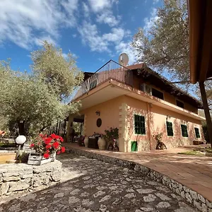  Villa Pantalica Lato Italia